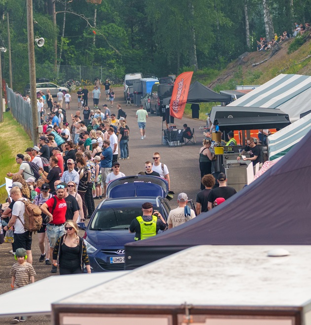 Ahvenisto Drift Masters ruokamyyjät ja yhteistyö